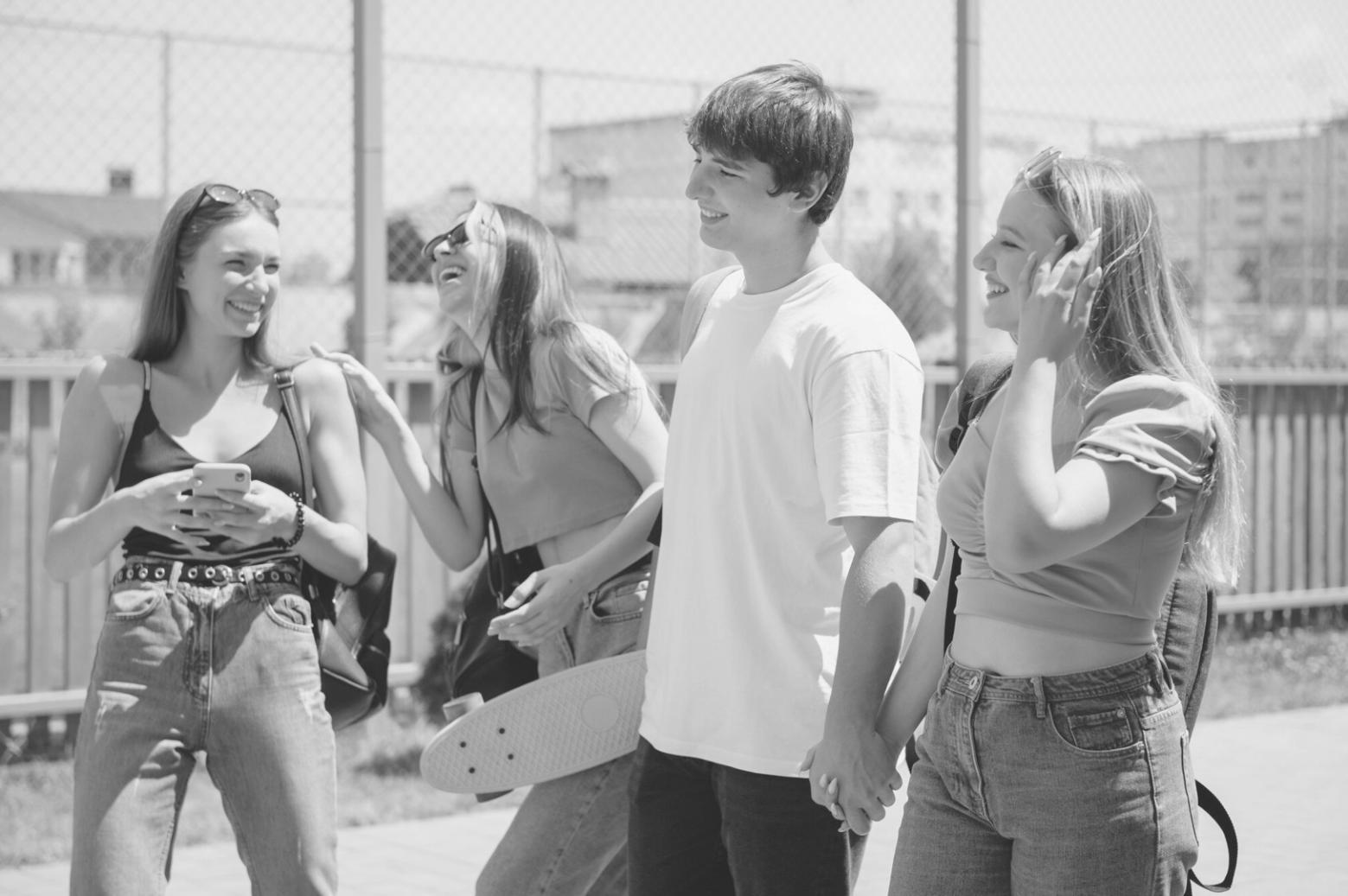 Group discussion session where students share budgeting strategies and support each other